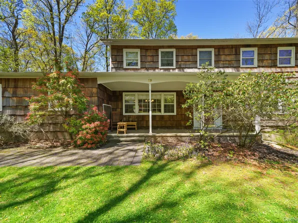 13 Kupperman Lane, Monsey, NY 10952