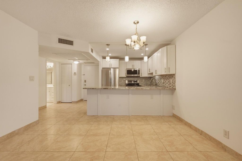 255 S Cypress Road #315, photo 2