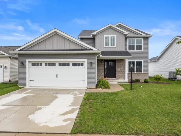 7 Kirby Cir, Monticello, IL 61856