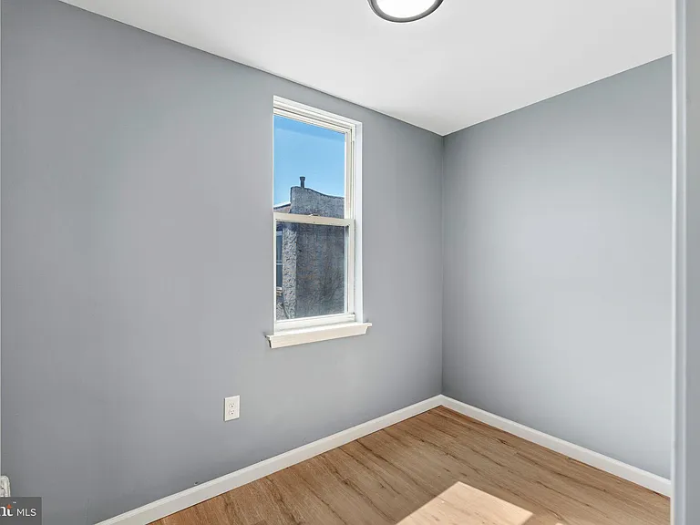 2224 E Clearfield St — Photo 20