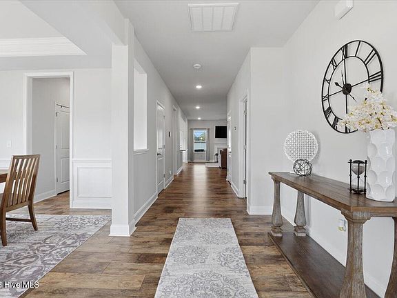 5th image of 603 Madison Ann Drive