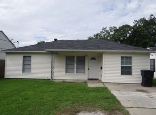 6583 Madison Blvd, Groves, TX 77619