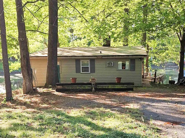 1176 Englewood Lake Cir, Union City, TN 38261