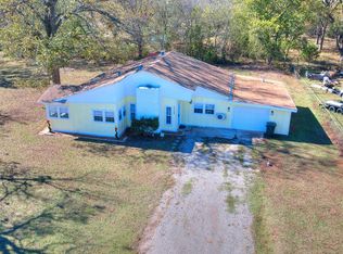 19108 Rangeline Rd, Shawnee, OK 74801