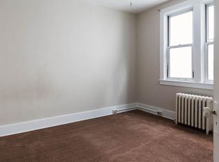 5552 Darlington Rd, Pittsburgh, PA 15217