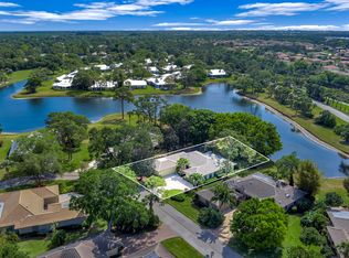 127 Prestwick Cir, Vero Beach, FL 32967