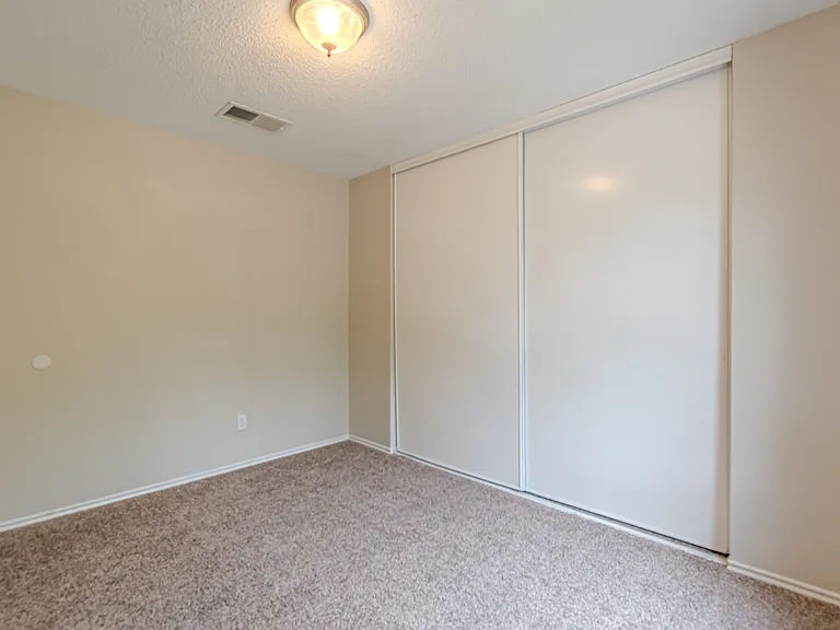 11907 Altamonte Oaks — Photo 33