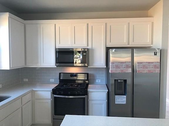 3rd image of 2312 Pecan Island Dr