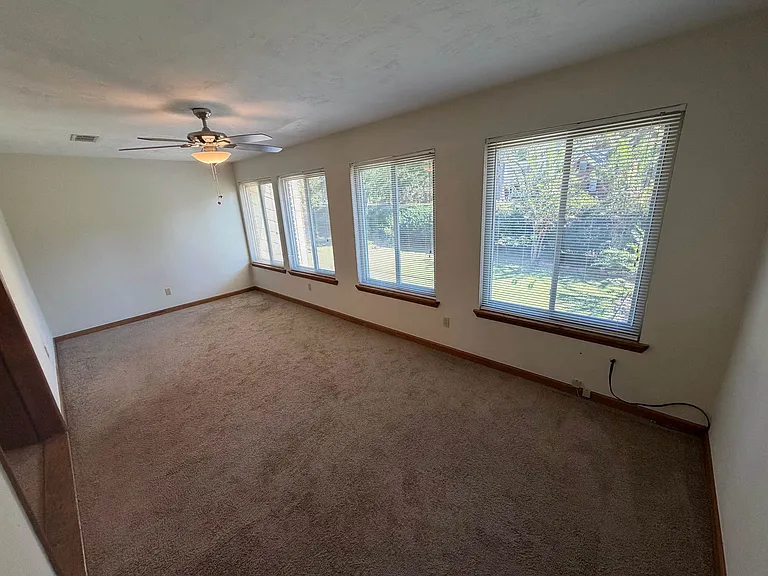3207 Shamrock St #33 — Photo 19
