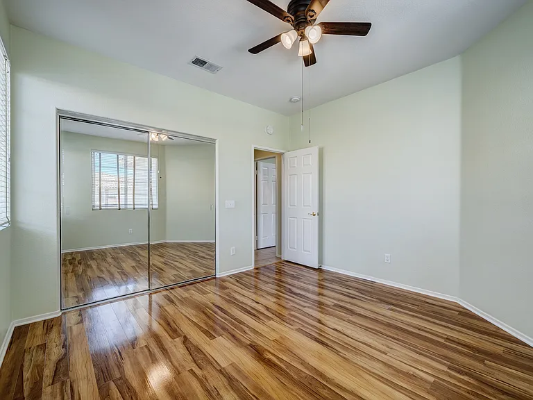 4971 Rio Bravo Dr — Photo 28