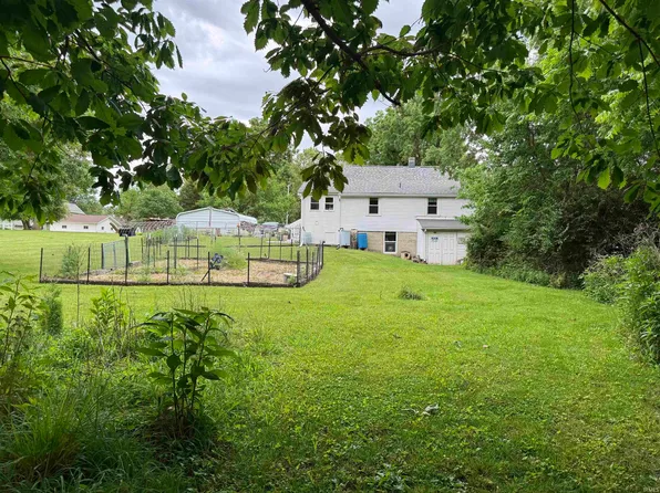 936 William St, Huntington, IN 46750