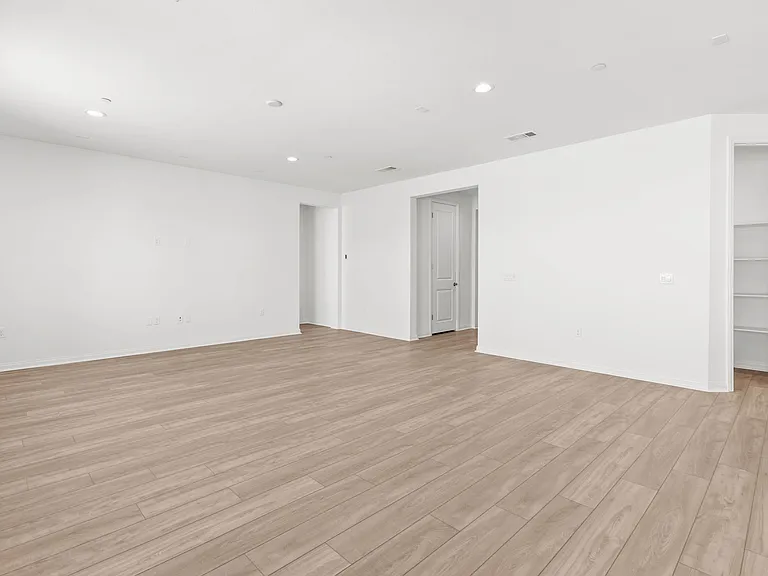 4266 Gina Lynne Ln — Photo 11