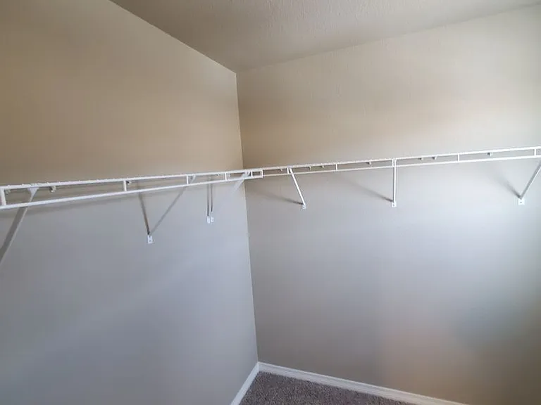 2421 Ridge Top Dr #5 — Photo 33