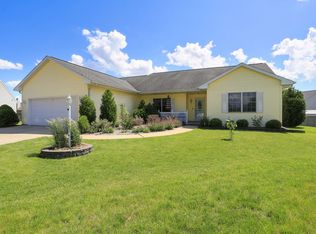 1113 Birkdale Dr, Champaign, IL 61822