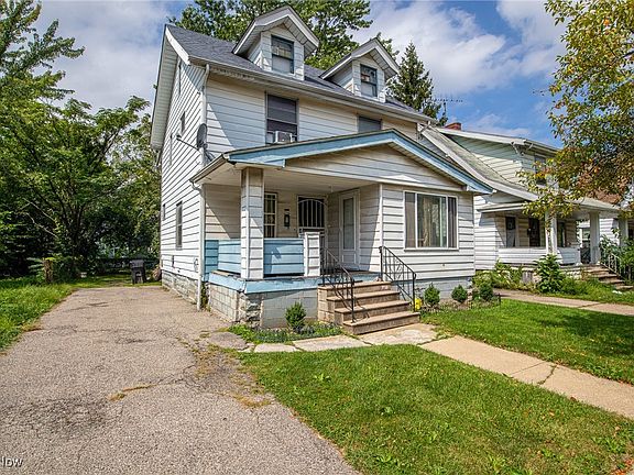 3rd image of 3438 E 143rd St