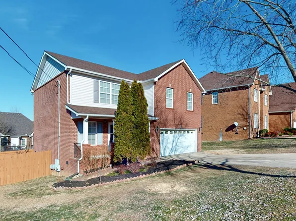 106 Harrier Ct, La Vergne, TN 37086