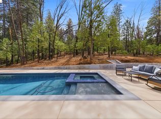 24159 Awahanee Rd, Sonora, CA 95370