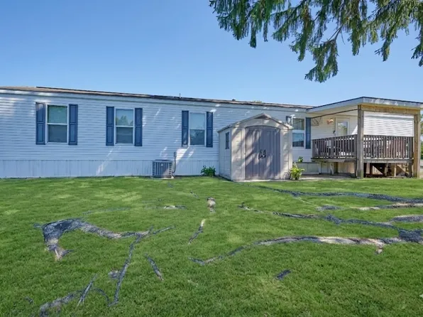 908 Chester Dr, Cranberry Township, PA 16066