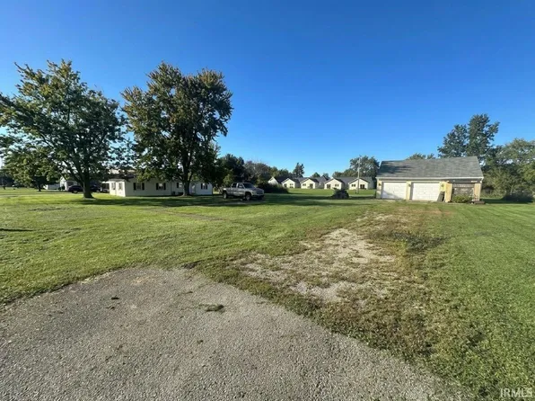 1424 W Cook Rd, Fort Wayne, IN 46825