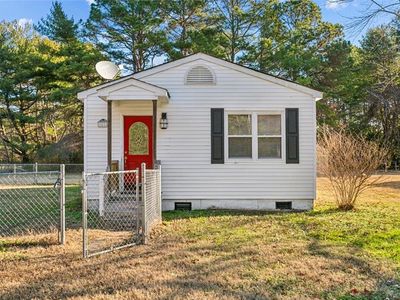 1616 Bena Ln, Gloucester, VA, 23072