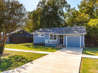 464 S Main Dr, Van Alstyne, TX 75495