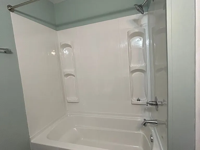 103 W Emerald Dr — Photo 12