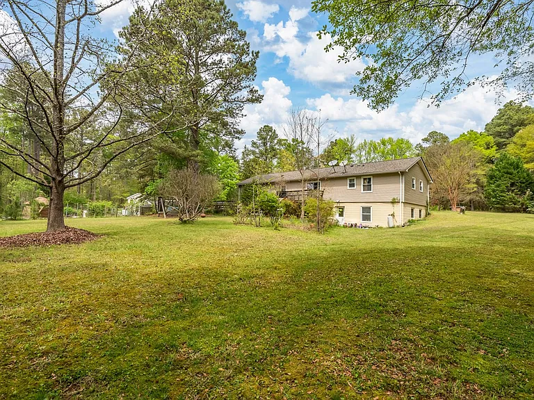720 Marthas Chapel Rd — Photo 17