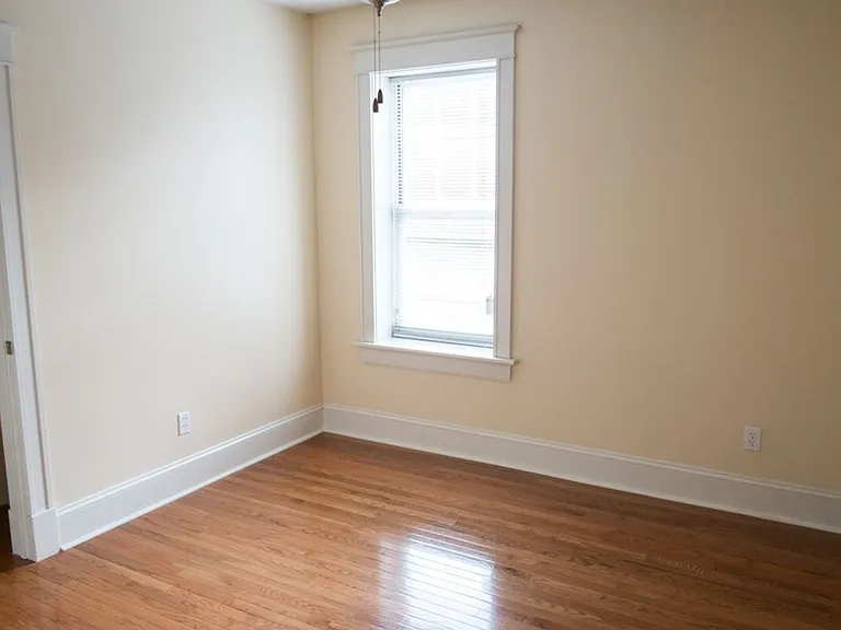 4501 Manchester Ave — Photo 10