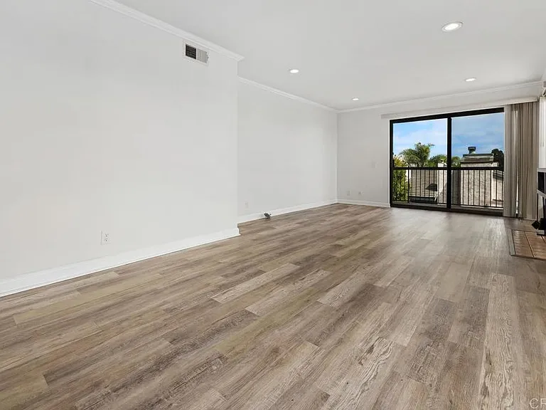 3903 California St #1 — Photo 5