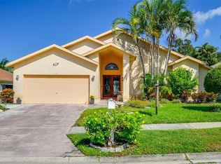 851 Kriswell Ct, Palm Harbor, FL 34683