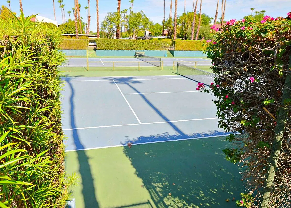 351 N Hermosa Dr #1D2, Building 1 in Palm Springs, CA 92262 — Photo 2