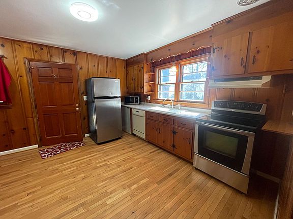 4th image of 818 Grant St SE