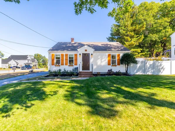 60 Mount Pleasant St, Milford, MA 01757
