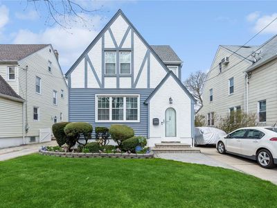 29 Kenmore Road, Valley Stream, NY, 11581
