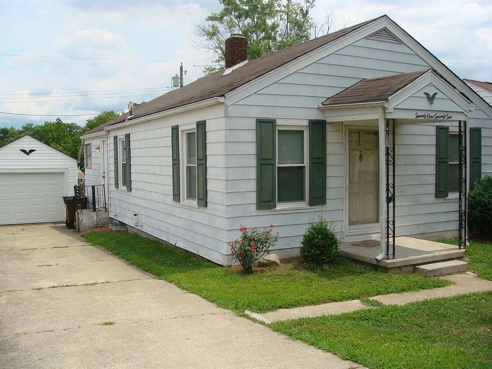 1st image of 2122 Parkamo Ave