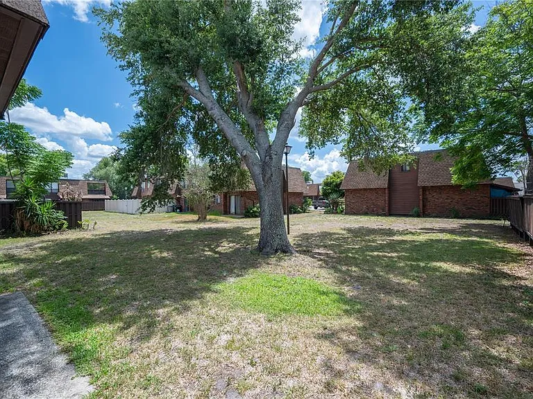 1836 N Crystal Lake Dr N #68 — Photo 32
