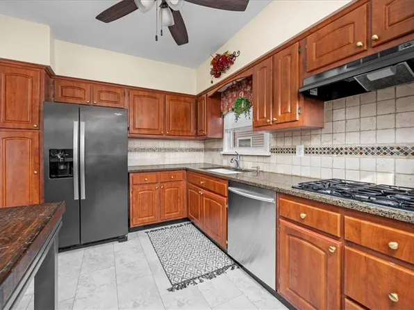 1207 Ellsworth Avenue, Bronx, NY 10465