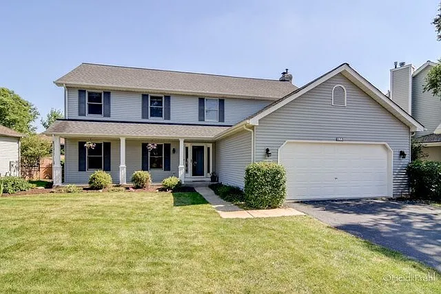 678 Clarendon Ln photo 1