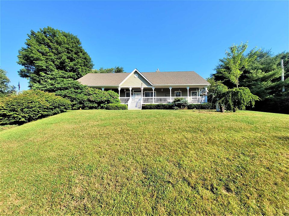 1st image of 369 Vineyard Ave
