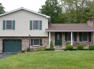 102 Constitution Ave, Reading, PA 19606