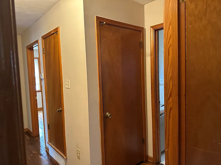 4697 Wooddale Ave — Photo 19