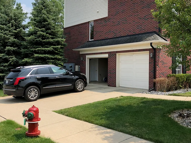 838 Red Run Dr — Photo 3