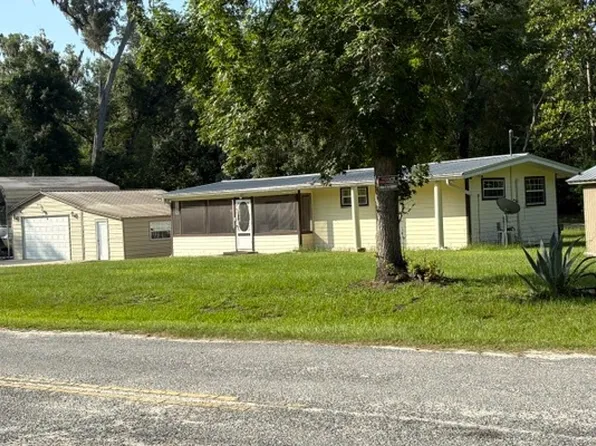 145 SW Lowery Ter, Fort White, FL 32038