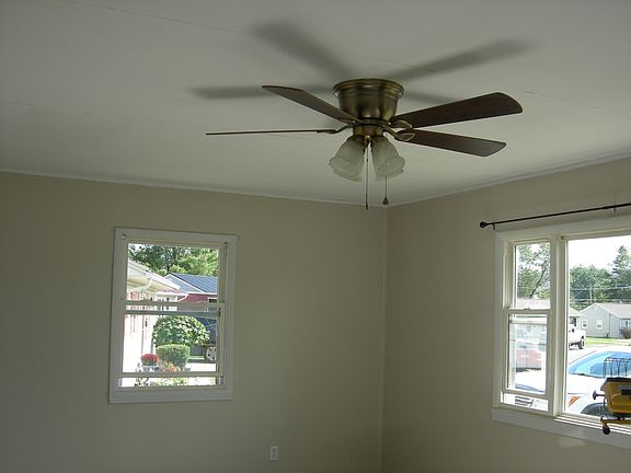2nd image of 1636 Marlin Pkwy