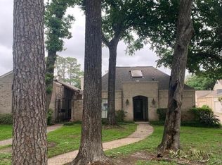 9653 Longmont Dr, Houston, TX 77063