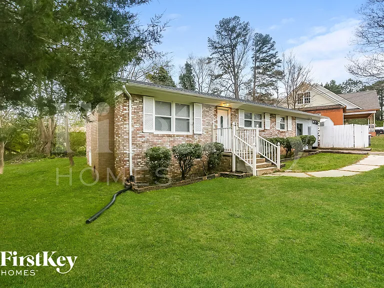 1502 Kingston Dr — Photo 3