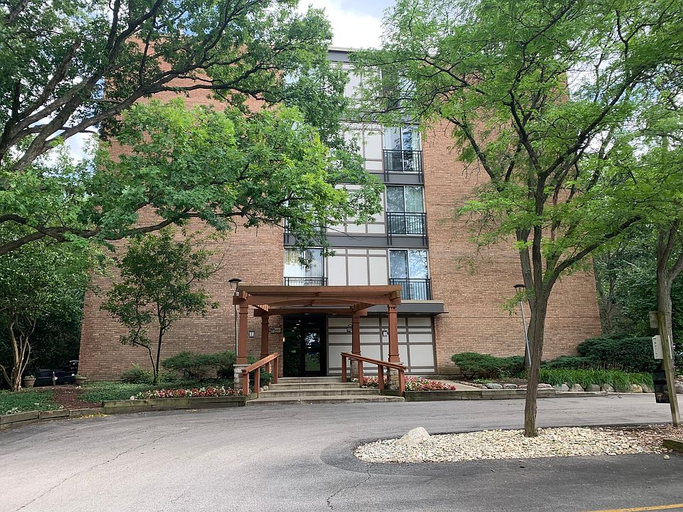 1st image of 5820 Oakwood Dr Unit 1K