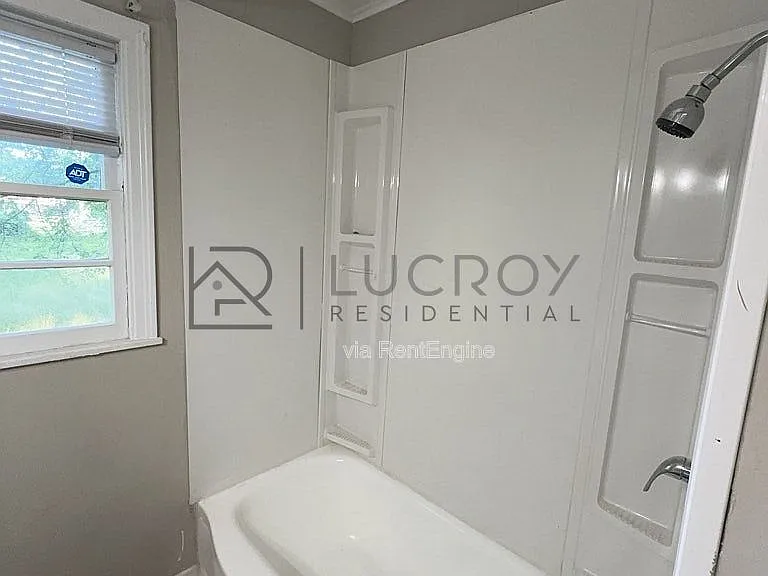 508 Benning Rd — Photo 12