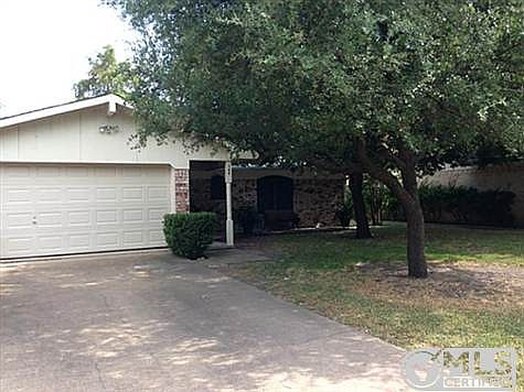 1st image of 744 Quinette Dr