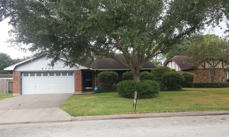 1st image of 2705 Brook Bend Ln